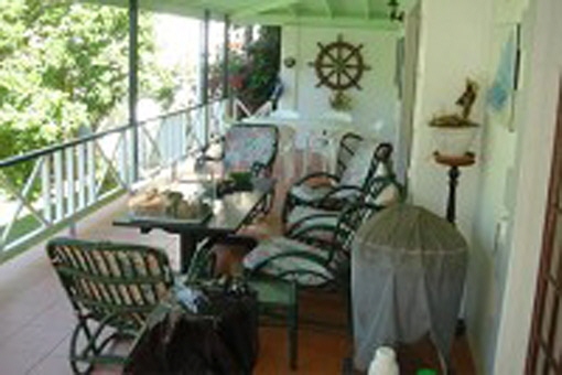 Open veranda to enjoy the summer